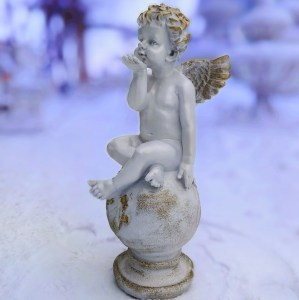 Ангел на шаре большой (6)1